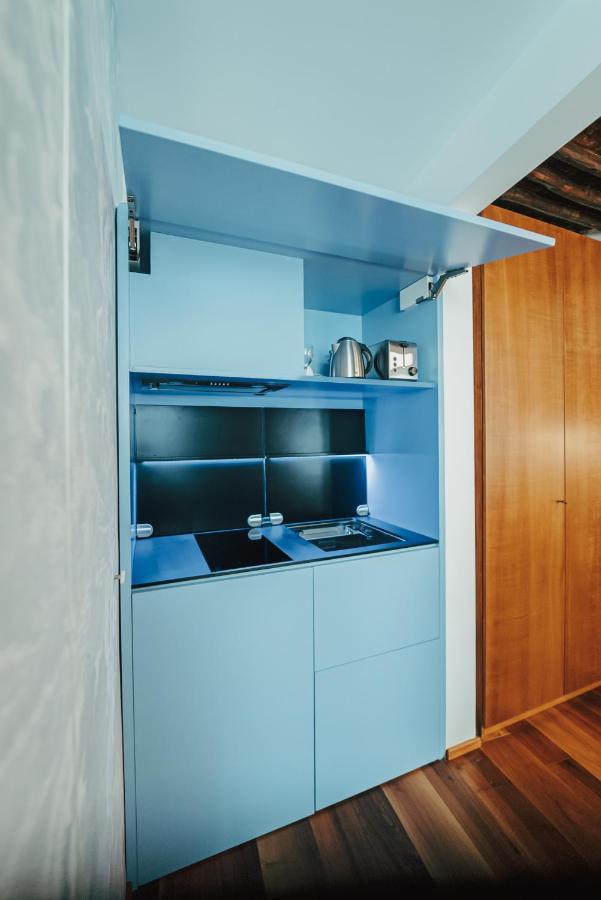 L'Infinito Blu Lägenhet Genua Exteriör bild